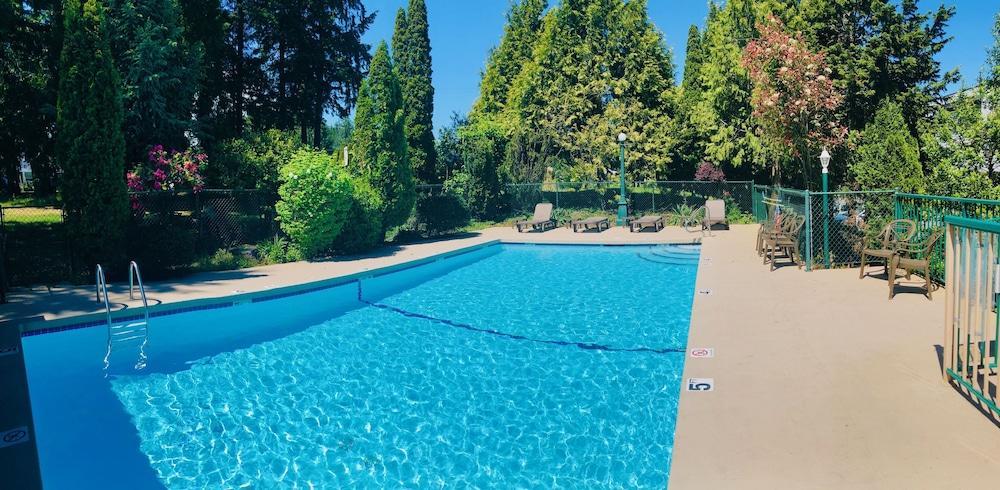 Best Western Cowichan Valley Inn Дункан Екстер'єр фото