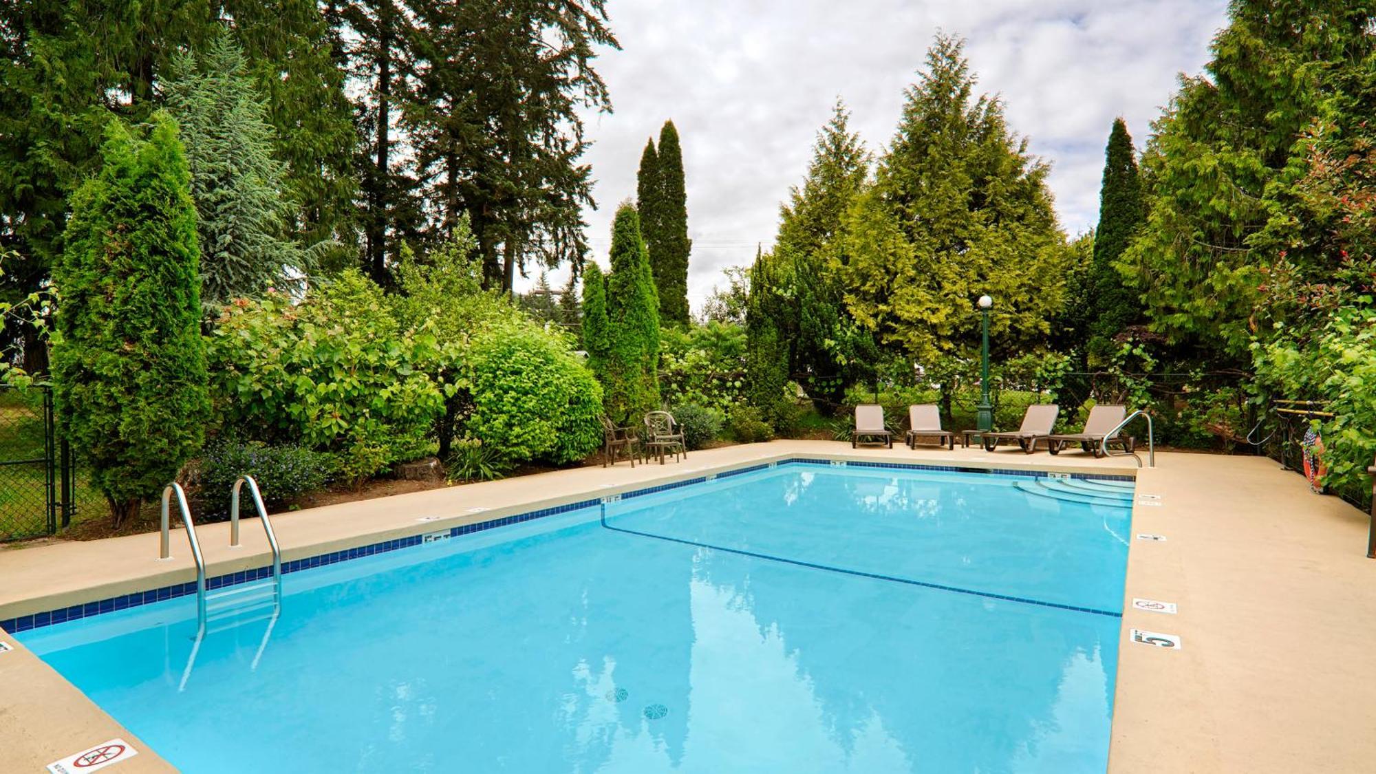 Best Western Cowichan Valley Inn Дункан Екстер'єр фото